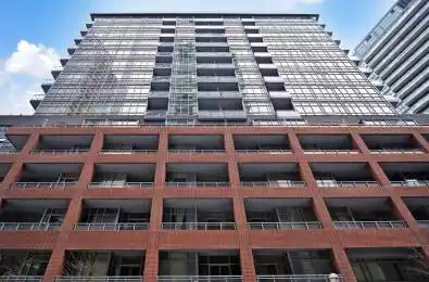 15 Bruyeres Mews Unit# Th106 Toronto C01 Ontario M5V 0A7