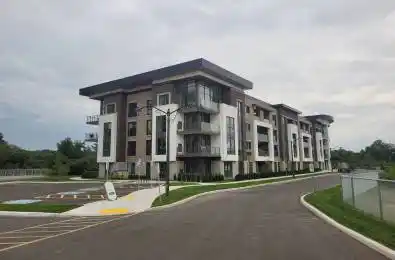 385 Arctic Red Drive Unit# 426 Oshawa Ontario L1L 0W9