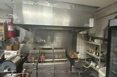 3238 Yonge Street Toronto C04 Ontario M4N 2L4