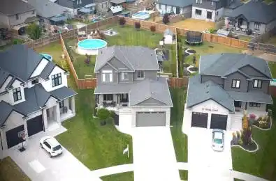 25 Hardy Court Lucan Biddulph Ontario N0M 2J0