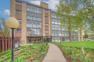 400 Champlain Boulevard Unit# 406 Cambridge Ontario N1R 7J6