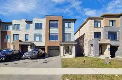 62 Allure Street Newmarket Ontario L3X 0L1