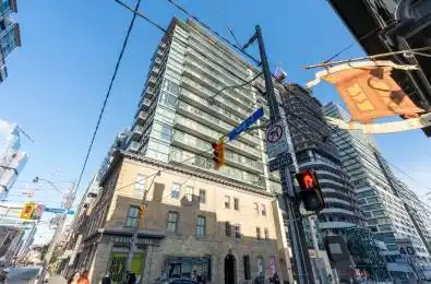 39 Sherbourne Street Unit# 903 Toronto C08 Ontario M5A 0L8
