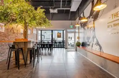 325 Central Parkway Unit# 11 Mississauga Ontario L5B 3X9