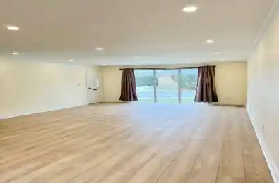 61 Parkside Drive Unit# A Newmarket Ontario L3Y 4R7