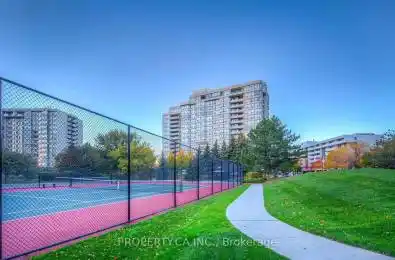 1121 Steeles Avenue Unit# 704 Toronto C07 Ontario M2R 3W7