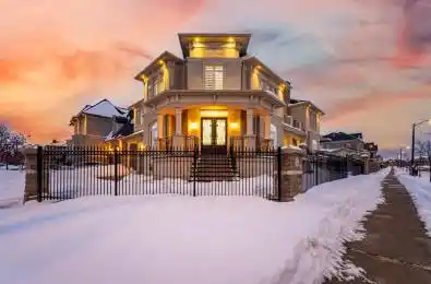 100 Virtue Crescent Vaughan Ontario L4H 4C3