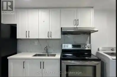 80 Mosedale Cres Crescent Unit# Master Bedroom Toronto C15 Ontario M2J