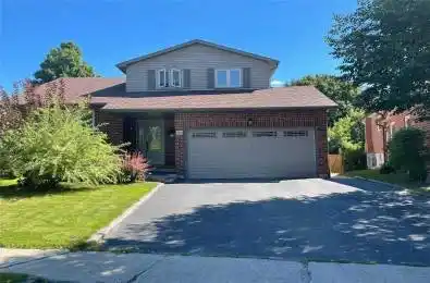 217 Yorkshire Drive Newmarket Ontario L3Y 6K9