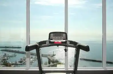 11 Bronte Road Unit# 303 Oakville Ontario L6L 0E1