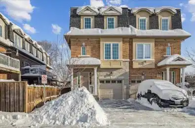 2220 Queensway Drive Unit# 15 Burlington Ontario L7R 0E7