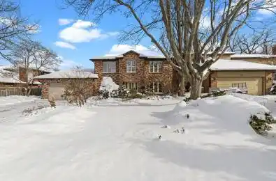 7 Templer Drive Hamilton Ontario L9G 3X7