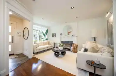 351 Woburn Avenue Toronto C04 Ontario M5M 1L3