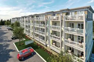 5 Spooner Crescent Unit# 415 Collingwood Ontario L9Y 1T3