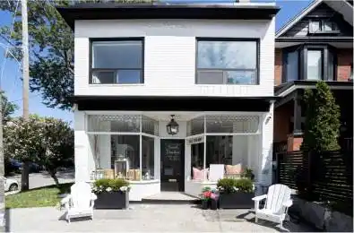 134 Tyrrel Avenue Toronto C02 Ontario M6G 2G5