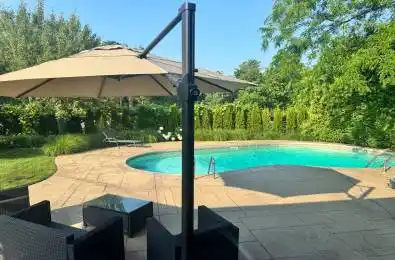 1726 Sherwood Forrest Circle Mississauga Ontario L5K 2H6